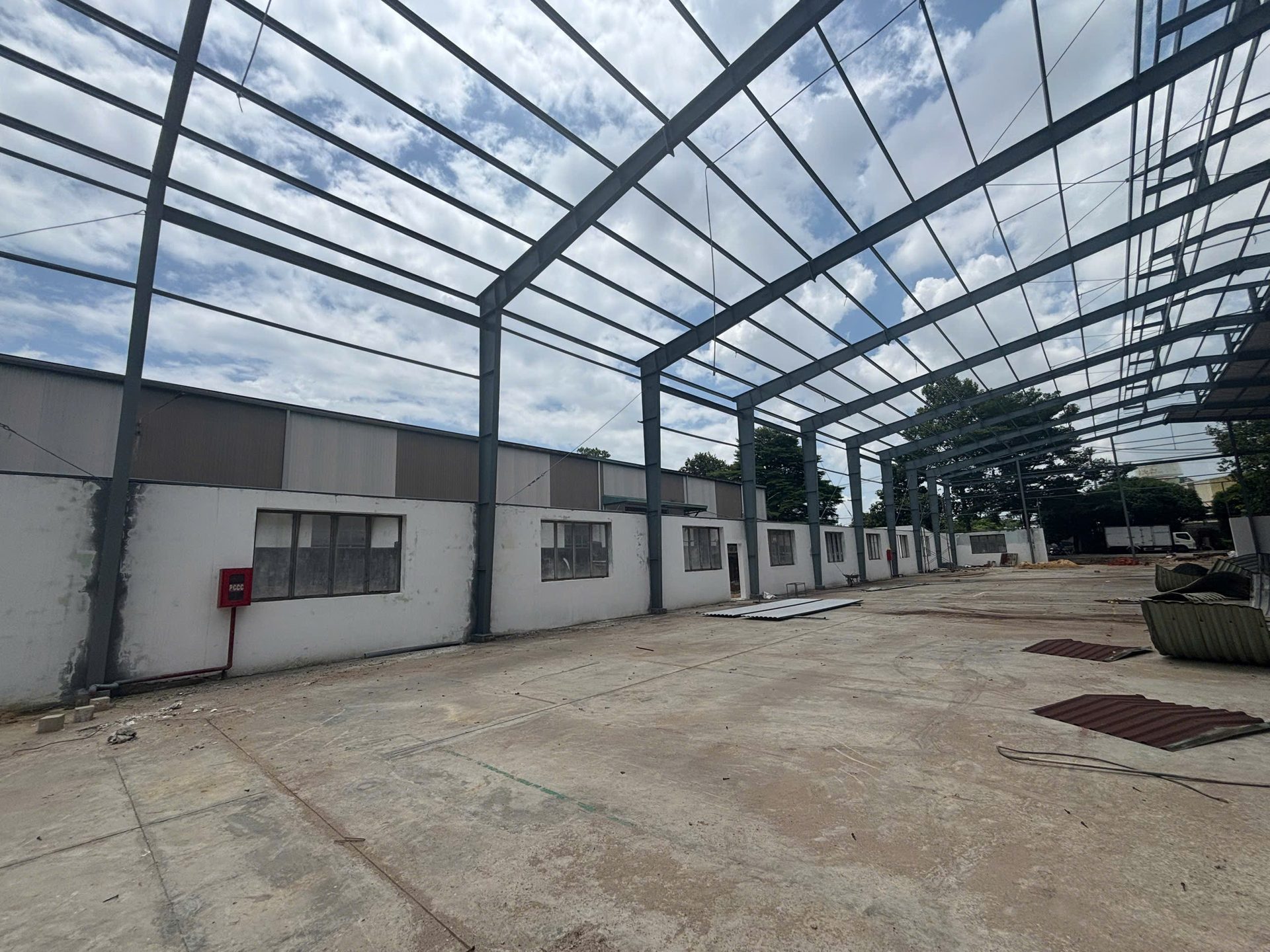Sửa chữa nhà xưởng tại lô A4